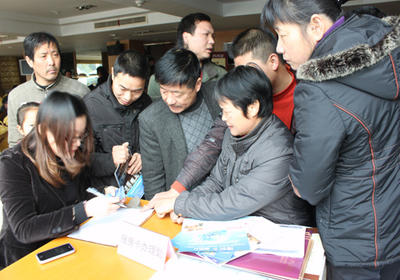 &ldquo;走進(jìn)售樓處&rdquo;持續(xù)火爆 累計辦理房天下卡近百